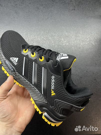 Кроссовки adidas марафон