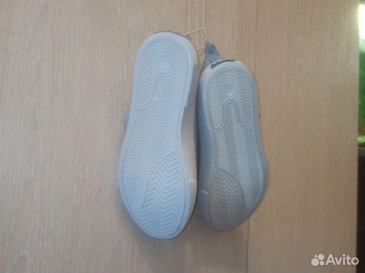 Кеды для девочки новые 33 размер