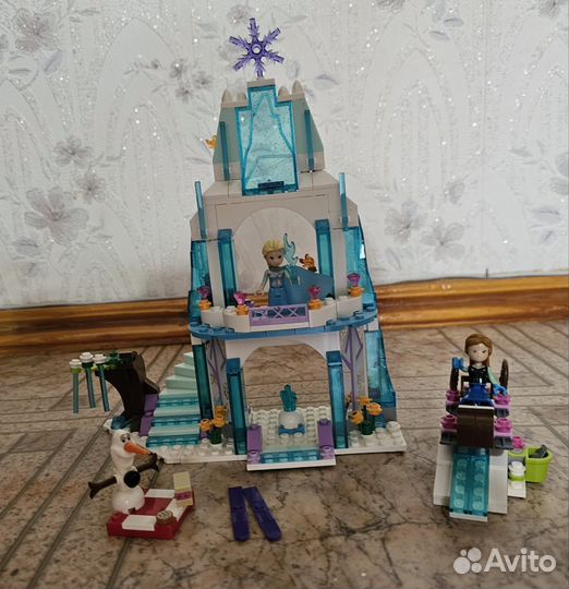 Конструктор lego замок