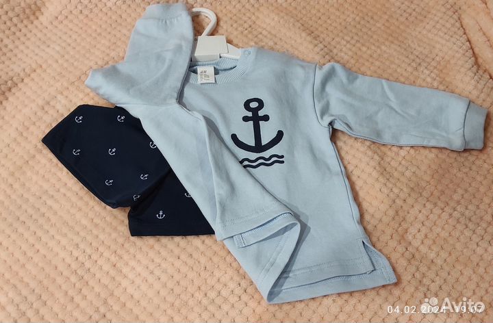 Комплект, свитшот двунитка и шорты HM, 80 р, новое