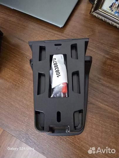 Настенная база для пылесоса miele Triflex