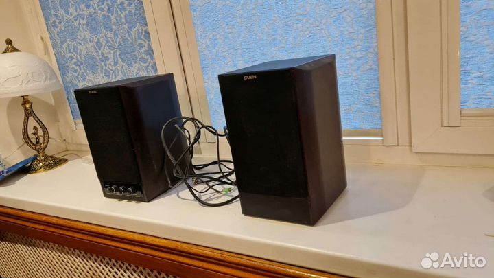 Акустические колонки sven