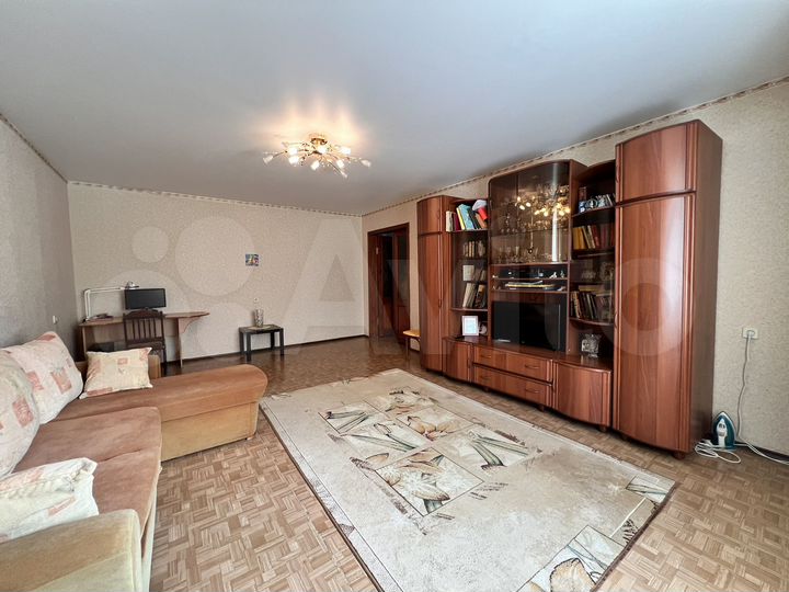 2-к. квартира, 60 м², 3/11 эт.