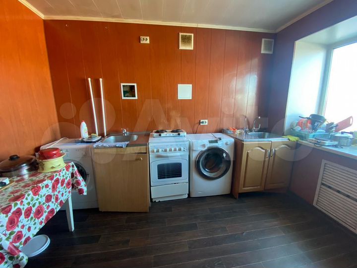 Комната 11 м² в 6-к., 5/5 эт.