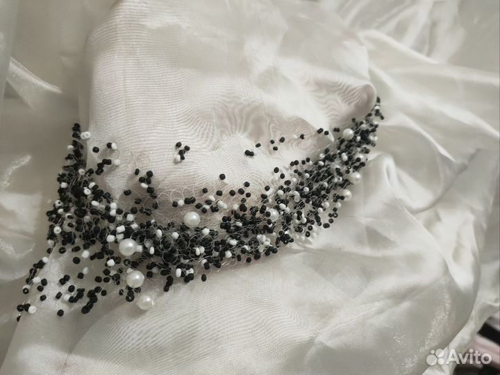 Воздушный чокер из бисера на магнитной застёжке