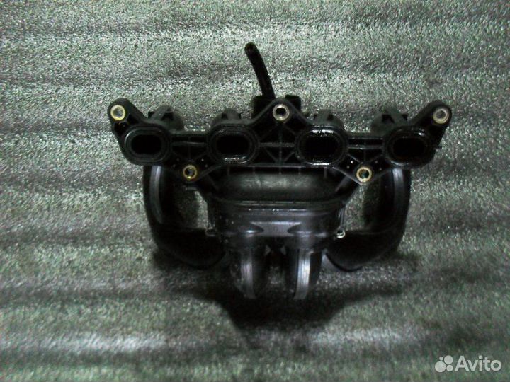 Коллектор впускной Toyota Echo SCP10 1szfe