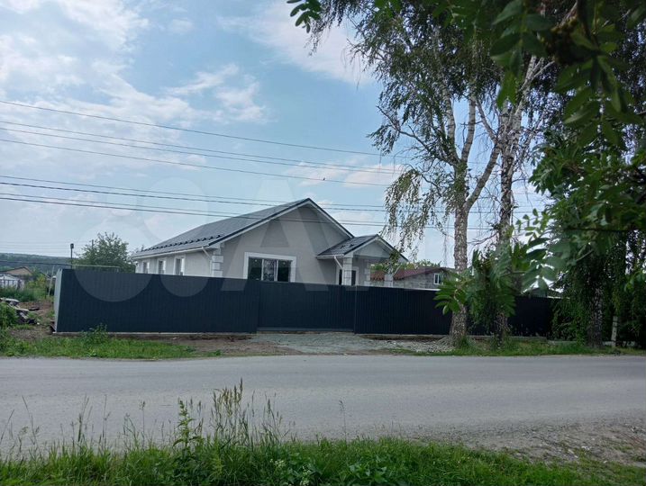 Коттедж 120 м² на участке 6 сот.