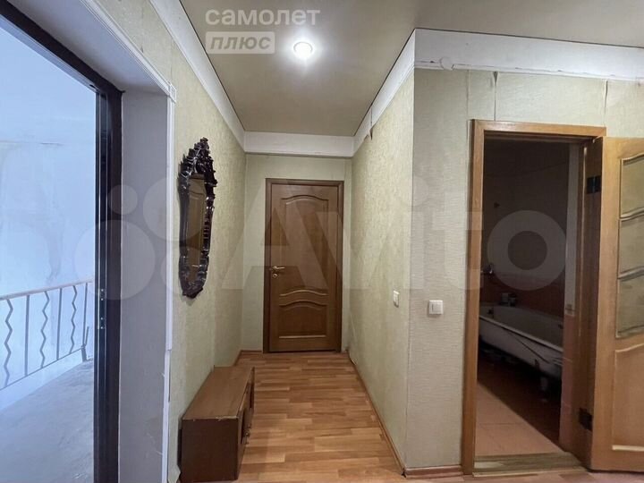 2-к. квартира, 54 м², 5/5 эт.