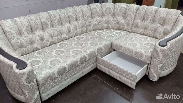 Угловой диван