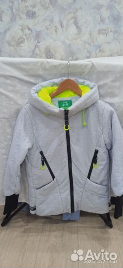 Куртка на девочку
