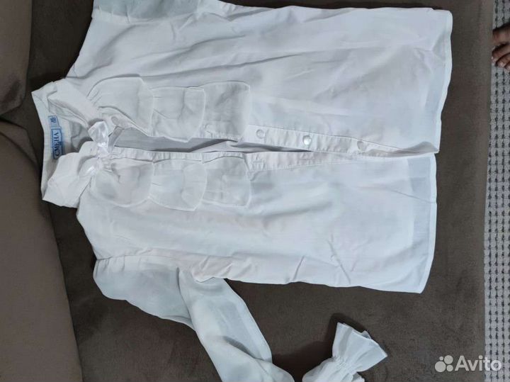 Рубашки/блузки в школу от 122-140р-р бу бесплатно