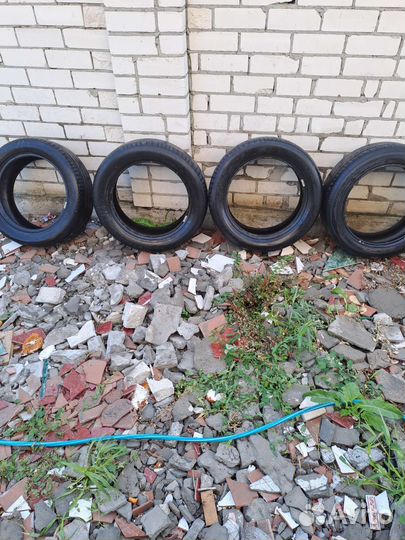 Michelin Agilis 215/55 R17