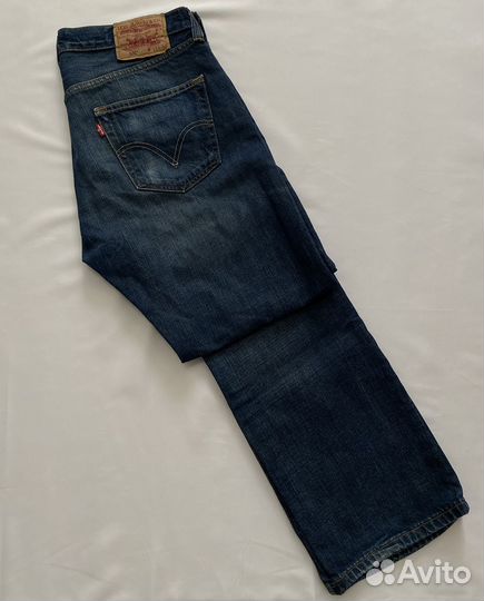 Джинсы Levi's 501