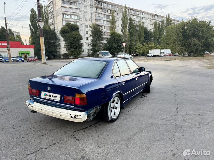 BMW 5 серия 2.5 МТ, 1990, 123 456 км