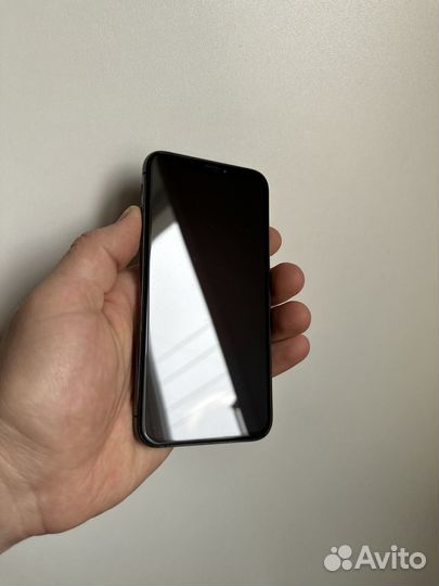iPhone Xs, 256 ГБ
