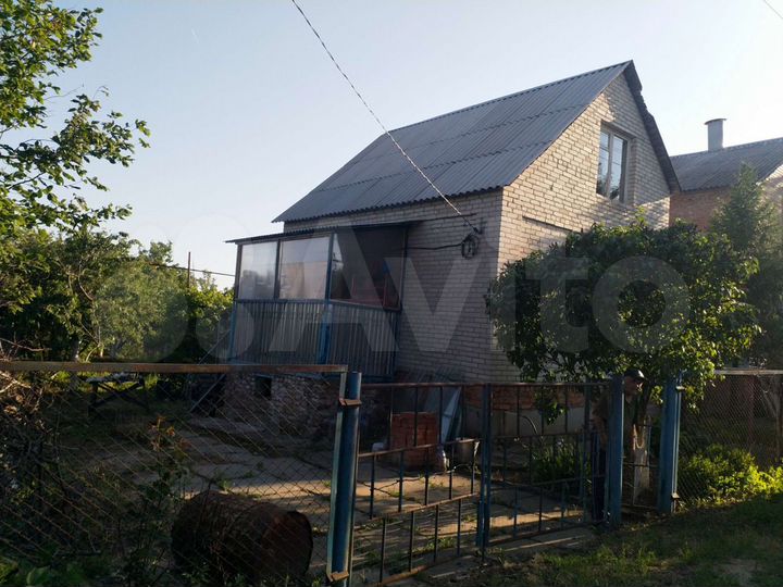 Дом 42 м² на участке 6 сот.