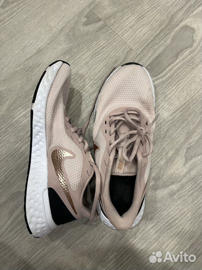Кроссовки nike 24см