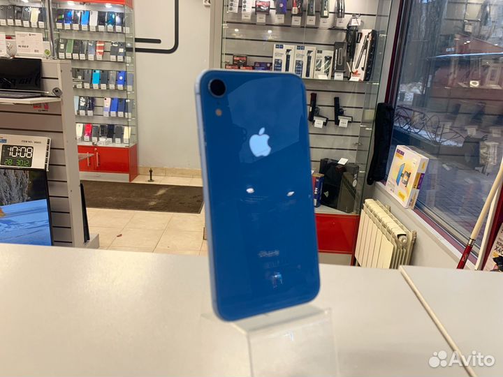 iPhone Xr, 64 ГБ