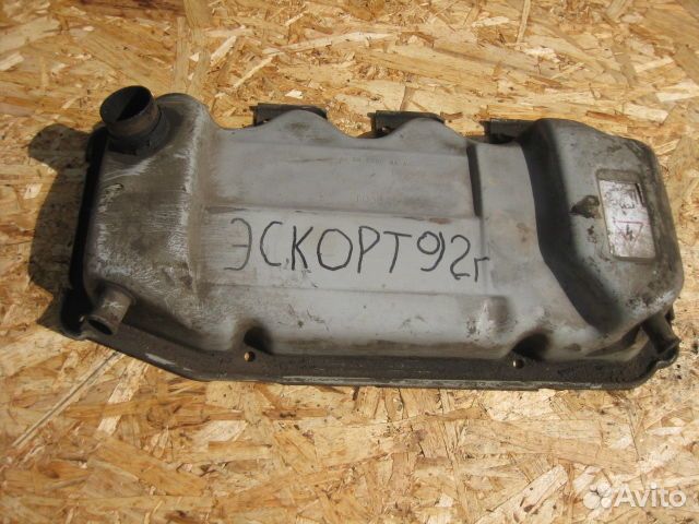 Крышка головки блока (клапанная) Ford Escort 5 (19