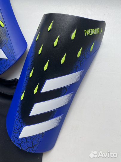 Щитки для футбола Adidas predator