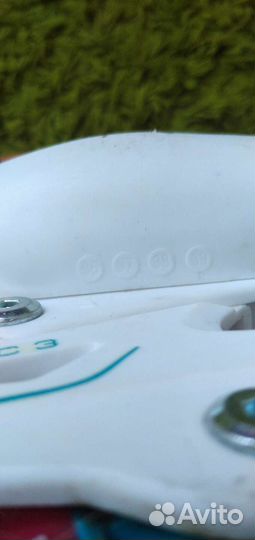 Роликовые коньки