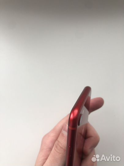 iPhone 8, 64 ГБ