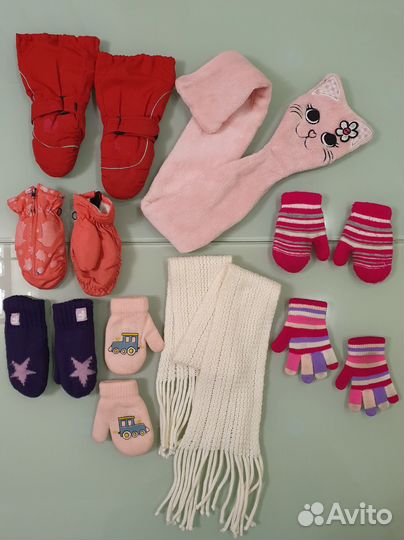 Шарф и варежки. На возраст 2-3 года