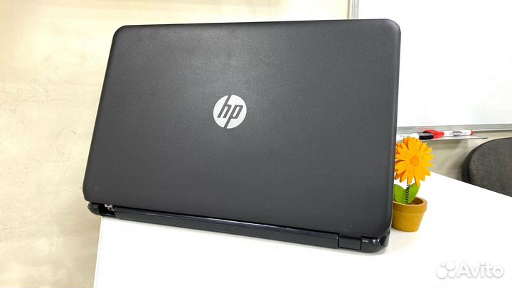 4-х ядерный Ноутбук HP для учебы и работы на SSD