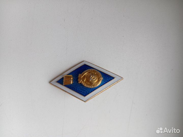 Значок - ромб