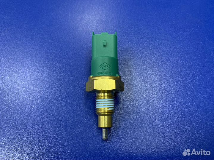 Датчик заднего хода Лада Веста Дастер 3 контакта