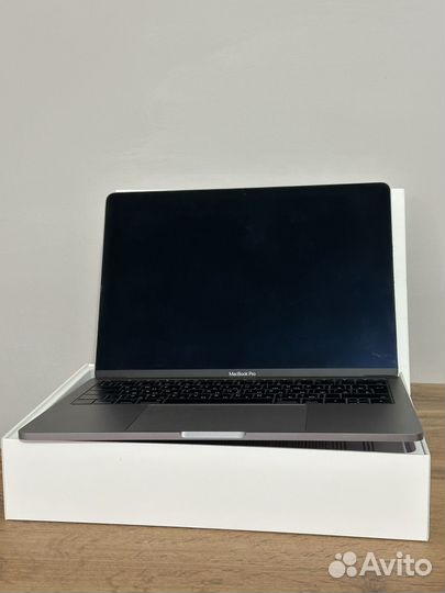 Apple MacBook Pro 13 2017 8/128gb рст