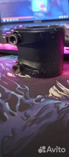 Зажим для трюкового самоката tilt