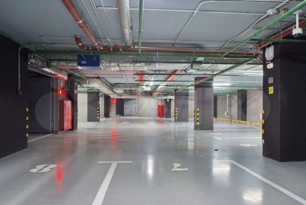 Машиноместо, 14 м²