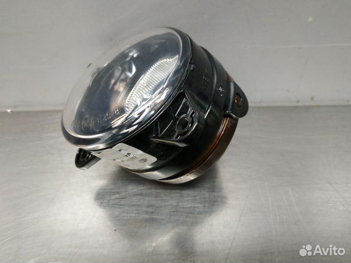 Фара противотуманная передняя правая Skoda Fabia