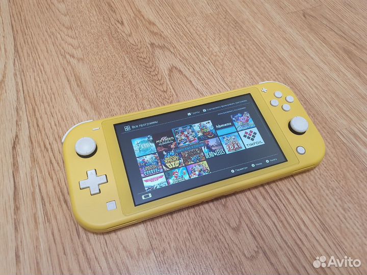 Nintendo Switch Lite прошитая (чип hwfly)