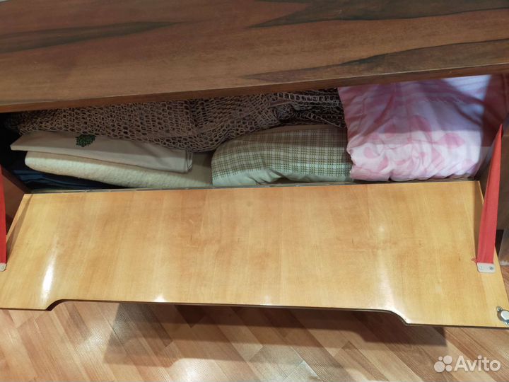 Тумба бельевая