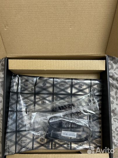 Материнская плата с дефектом