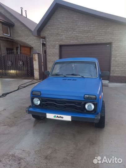 LADA 4x4 (Нива) 1.7 МТ, 2010, 170 000 км