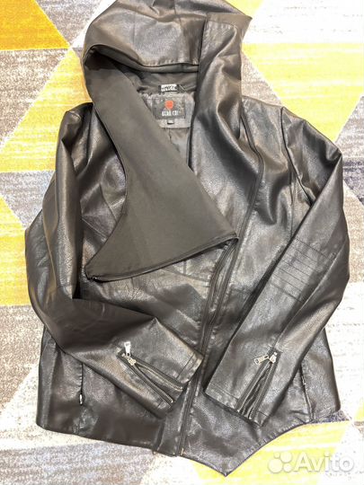 Женская куртка экокожа