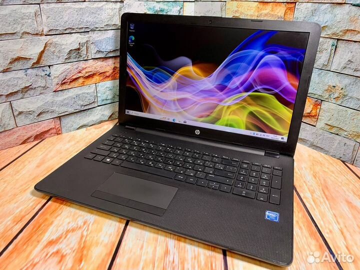 Ноутбук HP для работы и учебы 4Gb SSD128 Gb