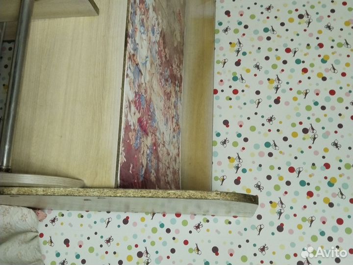 Кровать двухьярусная