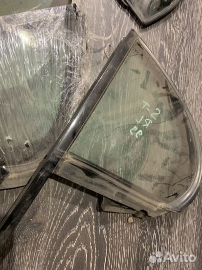 Стекло уголок задней двери jaguar saab
