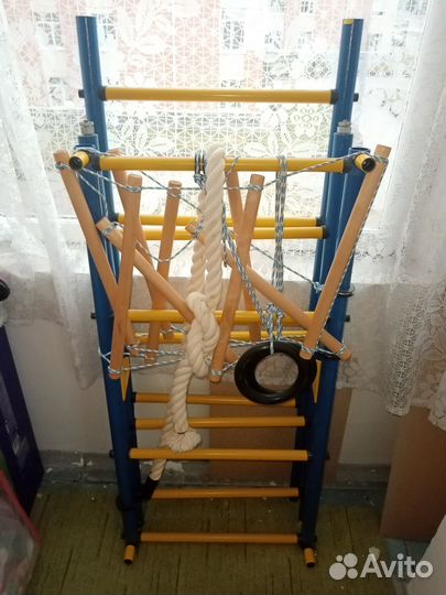Гимнастическая стенка