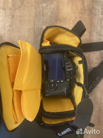 Зеркальный фотоаппарат canon 550d