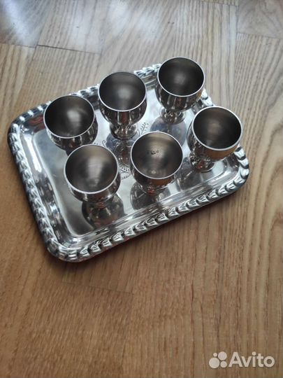 Поднос с рюмками сувенирный