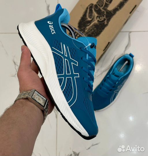 Мужские кроссовки Asics