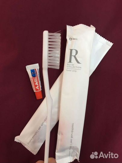 Зубная щетка одноразовая с пастой