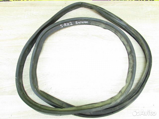 Уплотнитель багажника на Hyundai Solaris