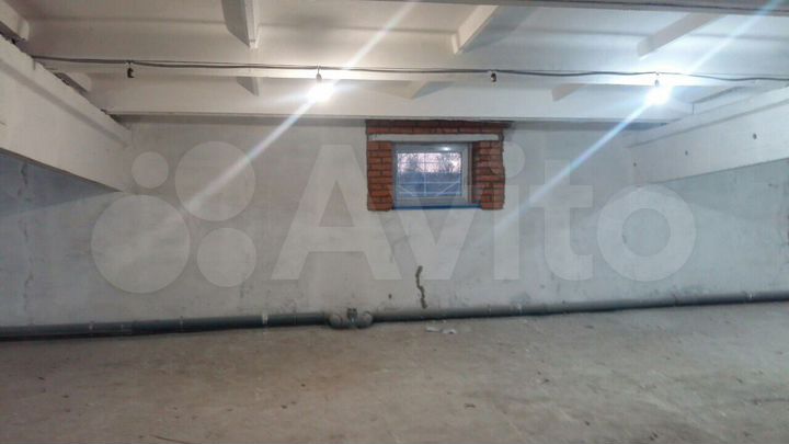 Помещ.60м²-1эт.2й эт,190 м² можно часть