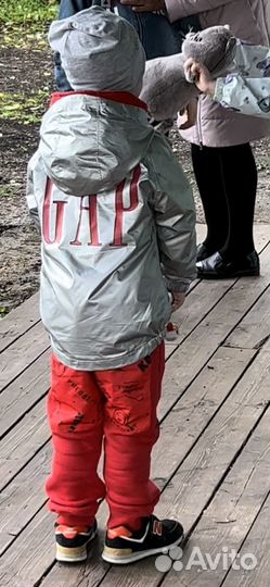 Ветровка Gap